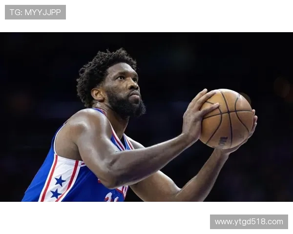 兰德尔本赛季状态火热已五次单场得分30上赛季仅三次表现相对平淡